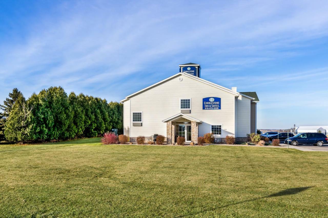 Cobblestone Inn & Suites - Vinton, Ia ภายนอก รูปภาพ